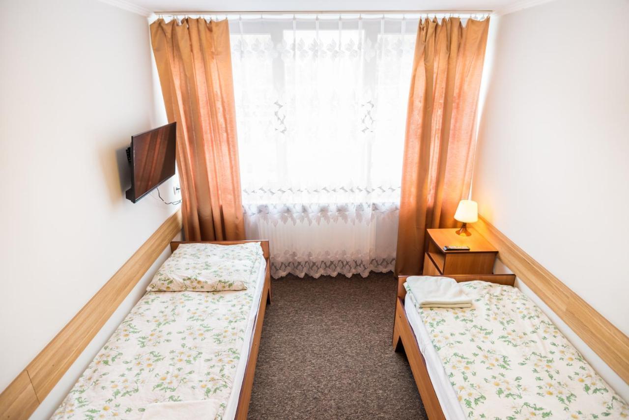 Dobre Miejsce Dom Rekolekcyjny Hotel Варшава Стая снимка
